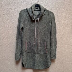 Hailey & Co Cozy Angora Blend Cowl Neck Hoodie – Size M